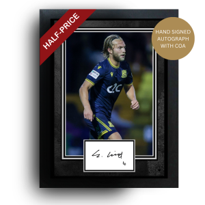 OFFICIAL GEORGE WIND SIGNED SOUTHEND UNITED PHOTO | HALF PRICE