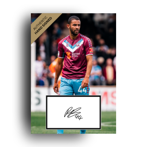 OFFICIAL ROSS BARROWS SIGNED SCUNTHORPE PHOTO